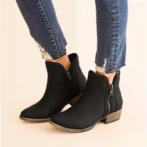 Very G Black Women's Ankle Booties with Side Zipper